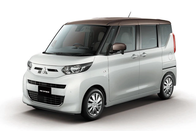 三菱「ｅＫスペース」推しグレード…Ｇ、価格…１５４万２２００円。ボディサイズは全長３３９５㎜×全幅１４７５㎜×全高１７８㎜。Ｇは直列３気筒で５２ＰＳ