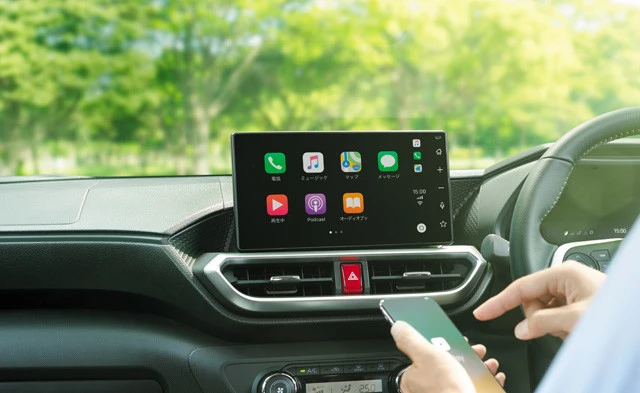 ９インチのスマホ連携ディスプレイオーディオ。アプリはディスプレイ上で操作が可能