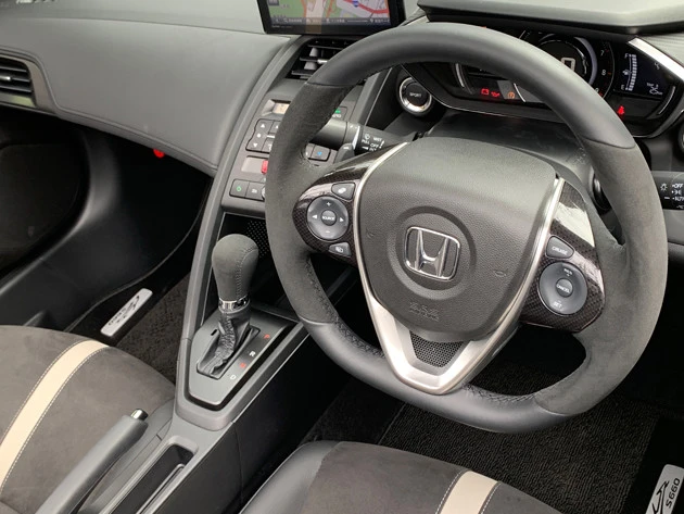 ホンダ　Ｓ６６０の内装