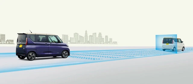 運転支援装備「プロパイロット」はデイズから進化。ミリ波レーダーを搭載、２台前の車も検知する