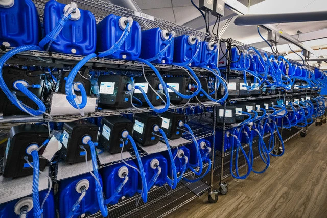 GMの人工呼吸器の生産には1000人以上の従業員があたり、8月末までに3万台を納入する計画だ