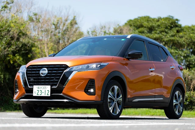 3位 日産「キックス」価格:275万9900~286万9900円、目標値引き:10万円。6月30日に発売すると、1ヵ月で1万台を軽く突破する受注を達成。日産関係者は「新生日産の販売を牽引する一台です」