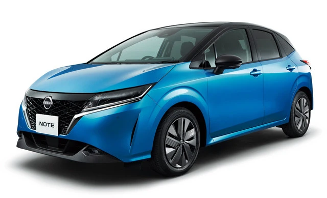 日産「ノート」2020年12月発売、価格...202万9500~218万6800円、目標値引き額...3万円、お買い得グレード...X、2020年4~9月の平均販売5180台(先代モデル)。新時代の日産顔で登場。LEDライトはオプション。標準は今どき珍しいハロゲンだ
