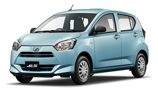 ダイハツ「ミライース」ＷＬＴＣモード：２３．２～２５．０㎞／L、価格：８６万２００～１３７万２８００円、発売：２０１７年５月、値引き：５万円、リセールバリュー：Ｃ。低燃費、低価格などを徹底追求した「第３のエコカー」。軽自動車の新ジャンルを確立。今年１０月にはデビュー１０周年を記念した特別仕様車を発売