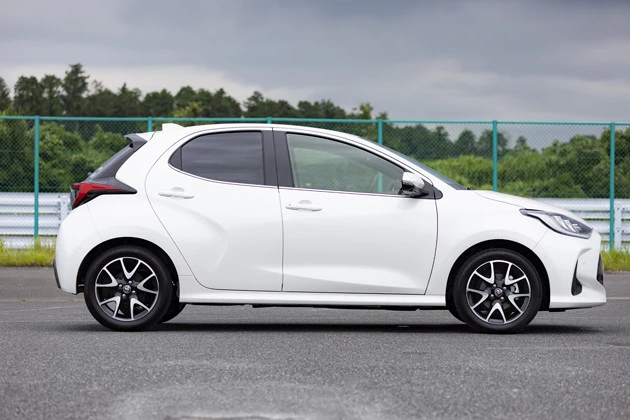 2万台に迫る台数を売り、4月も新車販売トップを独走したヤリス