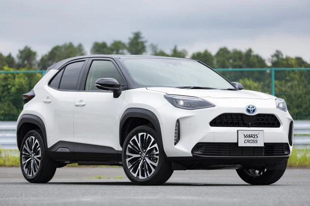 トヨタ ヤリスクロス 価格:179万8000~281万5000円 ベストグレード:ハイブリッドZ 値引き目標額:10万円 リセールバリュー:Aランク ボディサイズ:全長4180mm×全幅1765mm×全高1590mm エンジンはガソリンとハイブリッドを用意。4WD性能は本格派。ハイブリッドの燃費は30kmを誇る