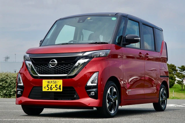 上質な日産のスーパーハイト、日産「ルークス」発売日...2020年2月(フルモデルチェンジ)、価格...141万5700~213万2900円、リセールバリュー...Bランク、値引き目標額...15万円。プロパイロットを筆頭に先進安全装備の充実度はハンパない。疲労軽減効果のあるゼログラビティシートも採用する【軽自動車逸脱度★★★★☆、実用度★★★★★、男がたぎる度★★★☆☆】