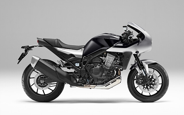 ホンダ CB400Nに付いていたロケットカウル 東京リベンジャーズ バブ ホーク 旧車 汎用 -