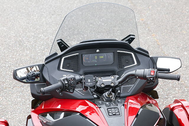 カンナム　スパイダーＲＴリミテッド