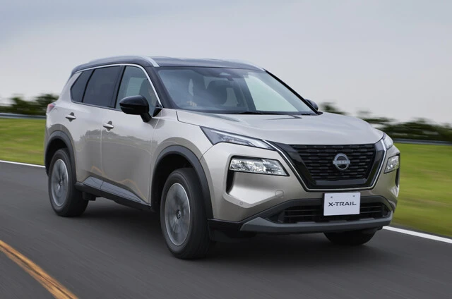 日産の人気ＳＵＶが９年ぶりのフルチェン！　４代目・エクストレイルが高級化したワケ