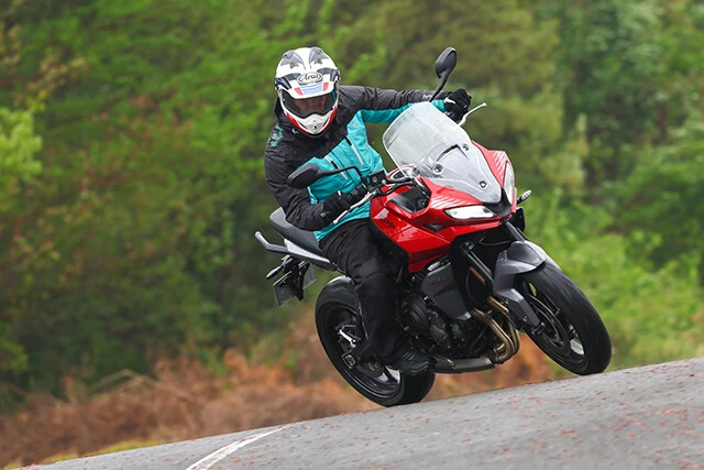 注目　トライアンフ　タイガースポーツ６００　価格１１２万５０００円