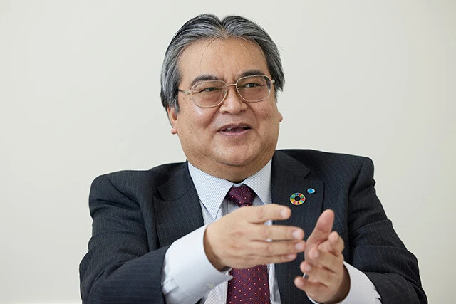 リーフの世界累計販売は57万台以上を誇る。当然、海外でも中古電池の回収が見込まれ、「海外事業は視野にありますね」という