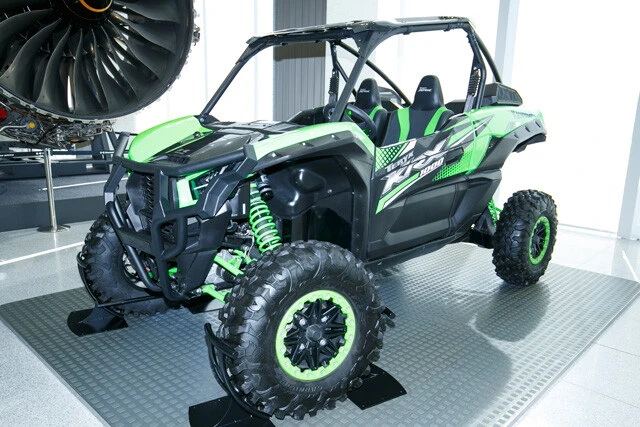 オフロード四輪車「カワサキ　ＴＥＲＹＸ」昨年１月２７日に発表して話題となったオフロード向け四輪車。北米の四輪バギーは２０１９年の全体需要が約５０万台で、シェアは１０％強だ