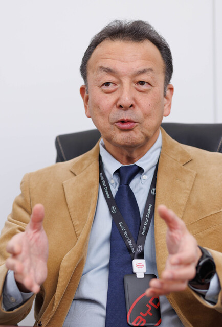 昨年7月に日本参入を発表したBYDオートジャパンの東福寺厚樹社長。国産メーカーやドイツ車インポーターに在籍してきたクルマのプロである