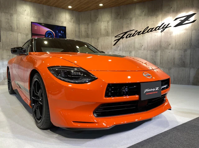 第7位 日産 フェアレディZ カスタマイズドエディション フェアレディZ カスタマイズドエディションは特別仕様車でなく、ディーラーパーツとして発売という話も