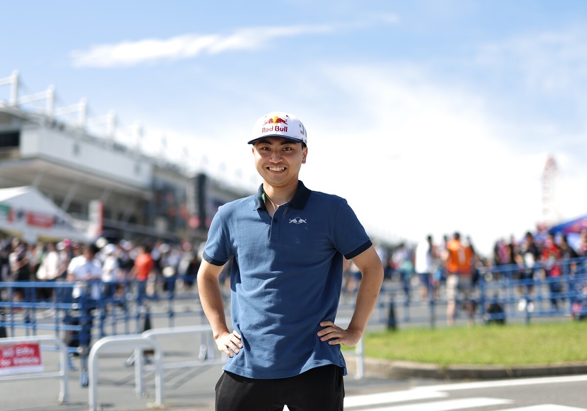 F1日本GPが開催された鈴鹿サーキットでF2参戦中の日本人ドライバー、岩佐歩夢選手に話を聞いた