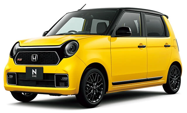 第5位 ホンダ「N-ONE」価格 166万2100～208万5600円。ギンギンモデルのRSは、コックピットに滑り込んだだけでテンション爆上がり。ホンダの魂が宿る、ガチンコ軽スポーツモデル