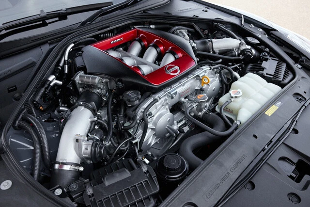 日産をして「GT-Rの極み、史上最高のGT-Rともいうべき集大成」。ちなみに最高出力は鬼の600馬力!
