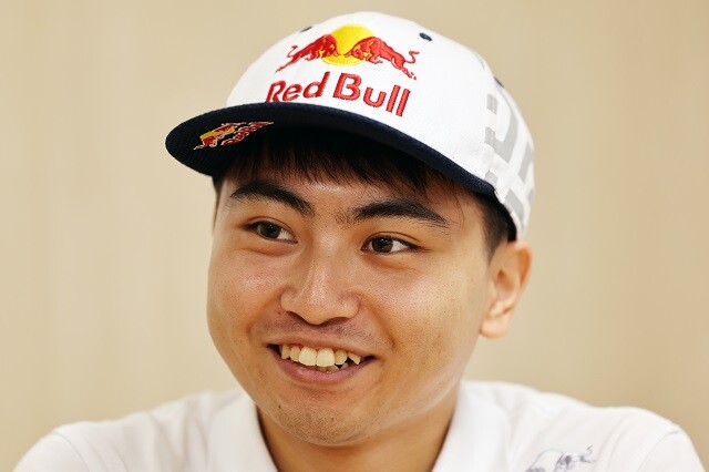 帰国中の大半の時間はトレーニングに費やす。F2の残り3戦は「ランキング上位のふたりしか見ていない」と語る