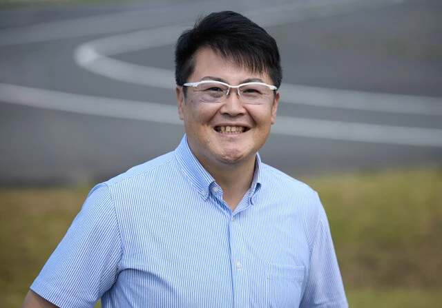 試乗と解説をした山本シンヤ氏