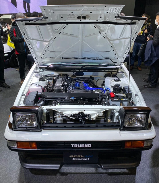 トヨタ AE86 H2コンセプト インジェクションを水素用に変更しているが、ベースは名機4A-GE型エンジンを利用
