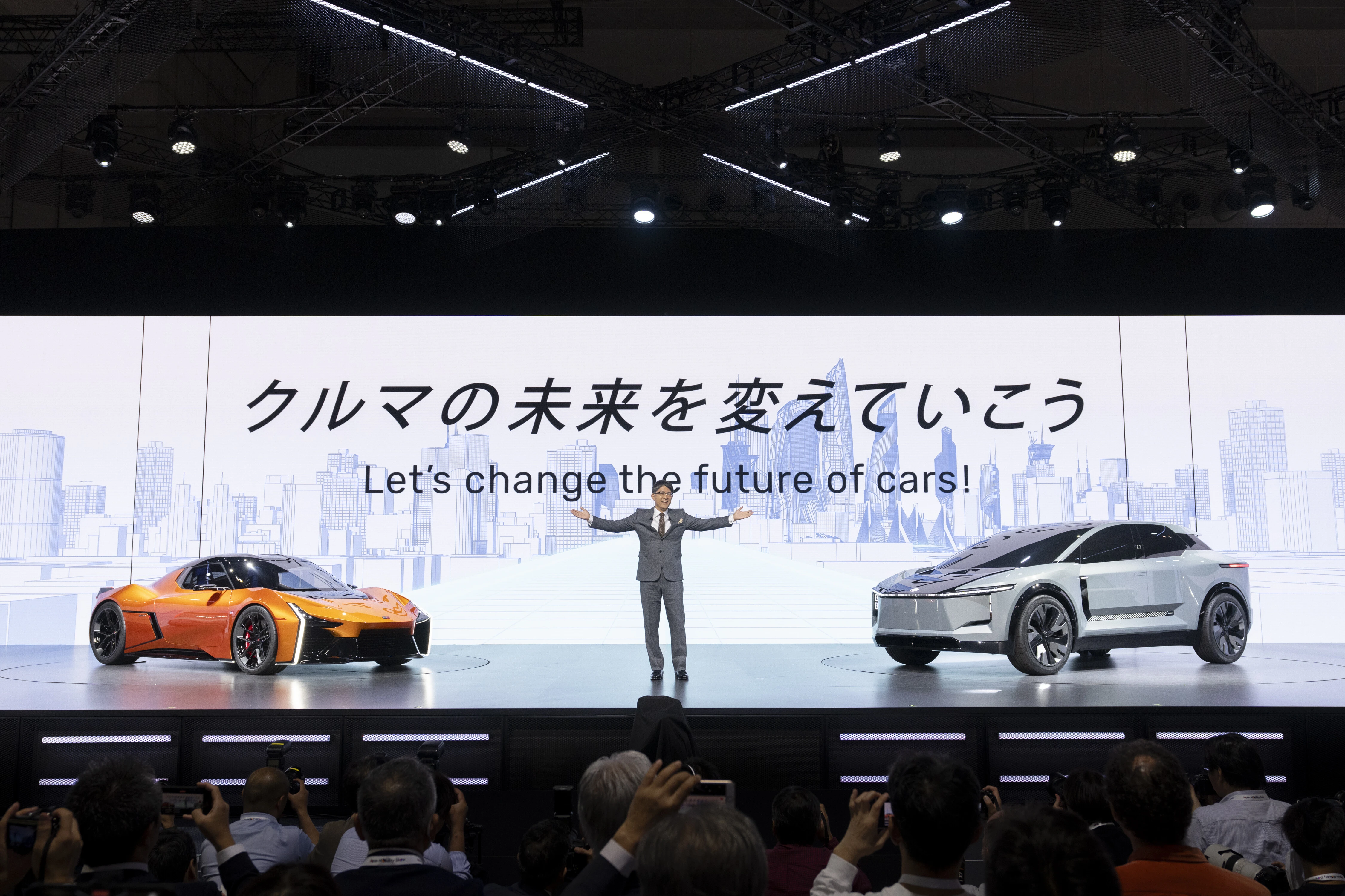 トヨタ「新世代EV」大攻勢！　全方位戦略は方向転換したのか？