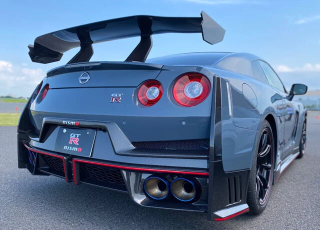 4位 中古価格が沸騰する「幻の新車」