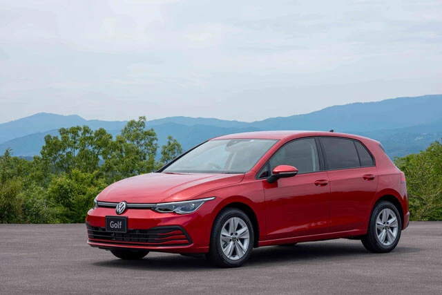 2021年6月に日本上陸となったフォルクスワーゲンの8代目ゴルフ。価格は315万9000~639万8000円