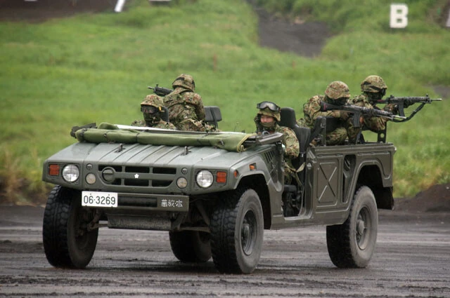 陸自の高機動車はこのように戦うであります！