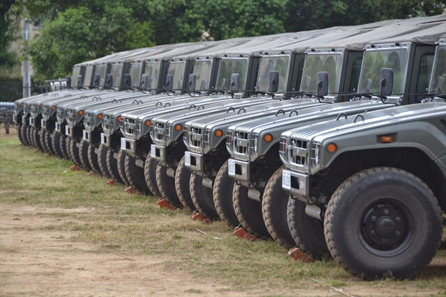 ズラリと並んだ陸自の高機動車