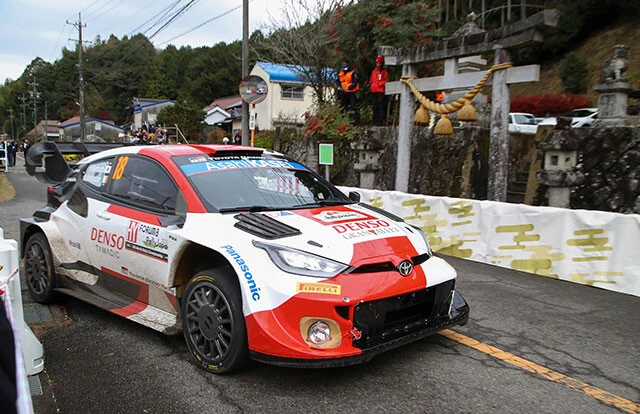 今大会は総合5位。2年連続の表彰台は逃したものの、怒涛の走りで沿道のファンを魅了。勝田選手は「来年につながる走りができた」