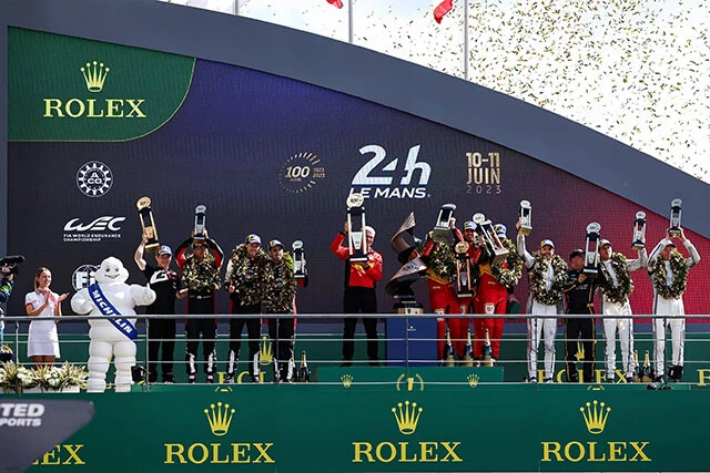 58年ぶり通算10勝目の総合優勝を獲得したフェラーリ。2位は6連覇を逃したトヨタ。3位はキャデラック。＂耐久王＂のポルシェは総合16位