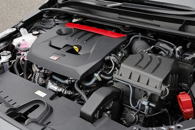 GRヤリスに搭載した1.6リットル3気筒エンジンを磨き抜き、カローラ史上最強となる304馬力を実現