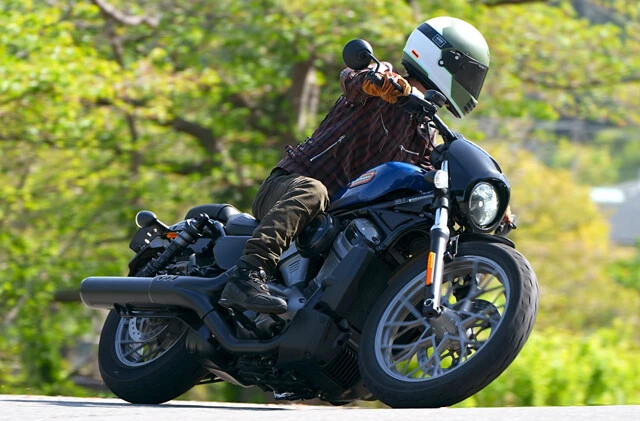 新車販売は絶好調！　本命はどれだ!!　輸入バイク最新モデル一気乗り「BEST7」