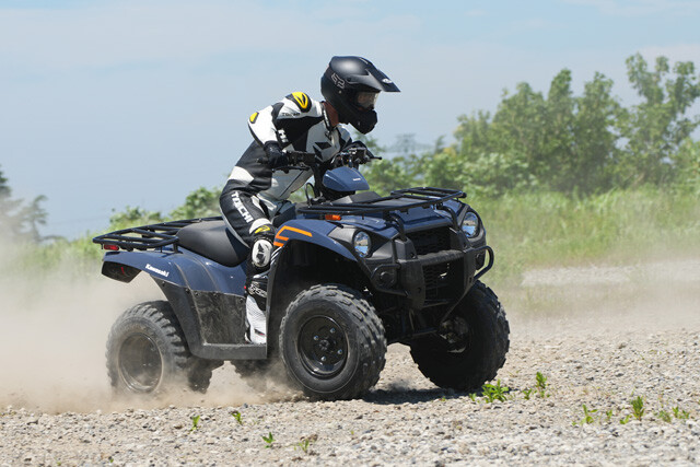 画像・写真｜＂漢＂カワサキの四輪バギー「ATV」を爆走試乗！ 北米を