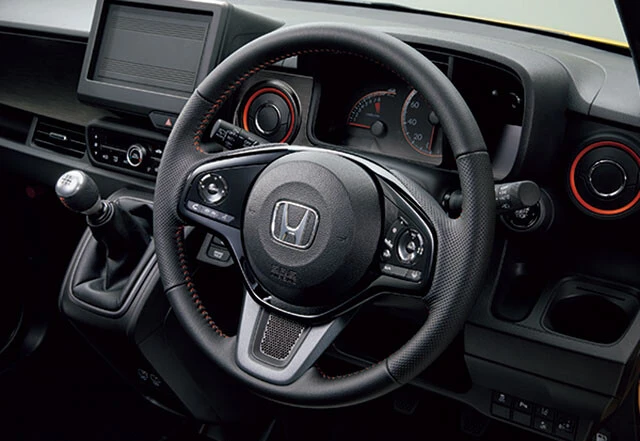 男心を刺激するにも程がある6速MT。ターボとの相性も抜群