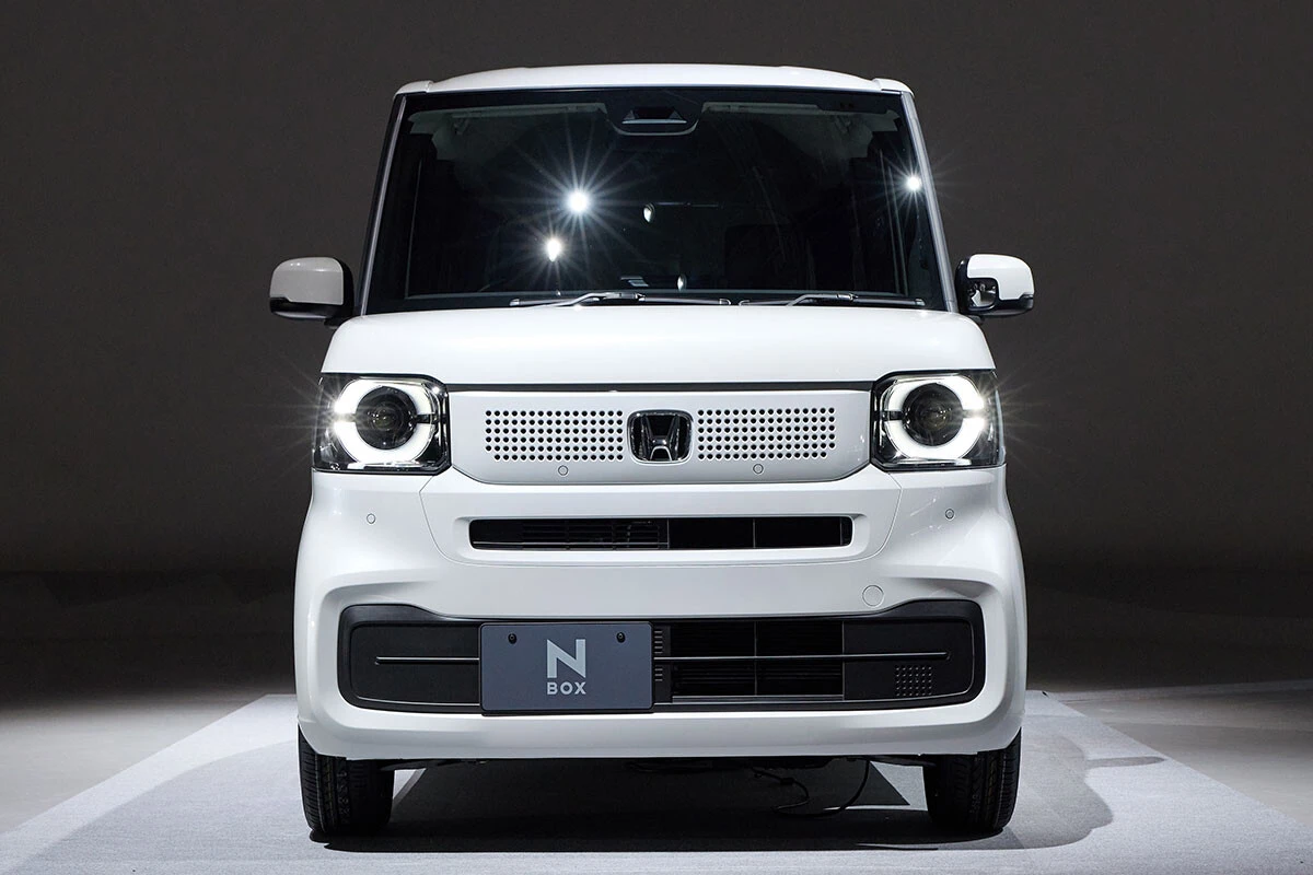 国内自動車業界の"絶対王者"、ホンダの3代目『N-BOX』もやっぱりバカ売れするのか？