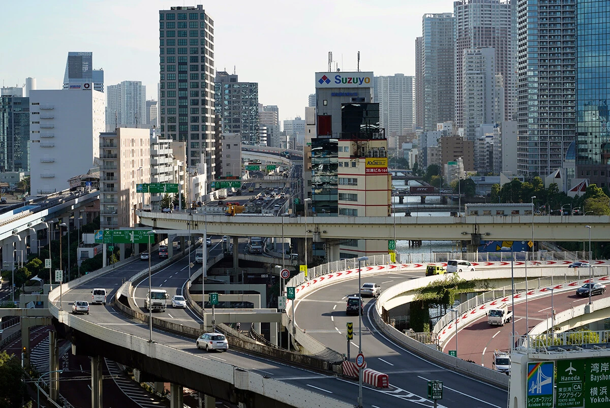 2115年まで料金徴収？　日本の高速道路は無料にならないのか？（怒）