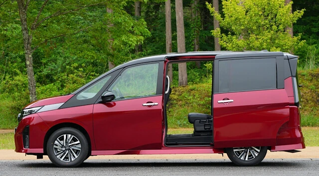 ボディサイズは全長4765㎜×全幅1715㎜×全高1885㎜。ホイールベース2870㎜。車重1850㎏。最小回転半径は5.7m