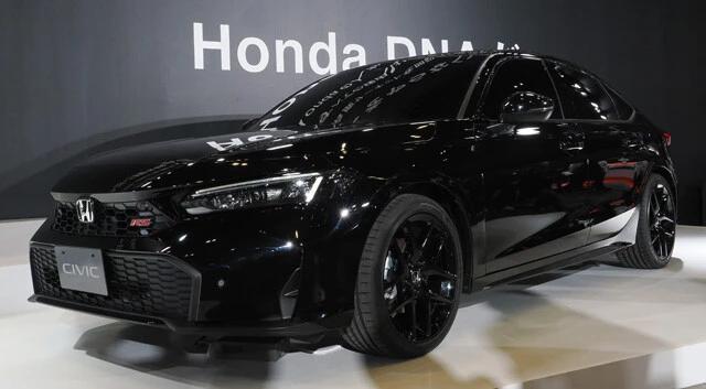 【やりすぎ第7位】ホンダ シビックRS このモデルは6速マニュアルトランスミッションを搭載したガソリン車。発売は今秋。現時点でそれ以上の情報はないが、熱い走りに期待!!