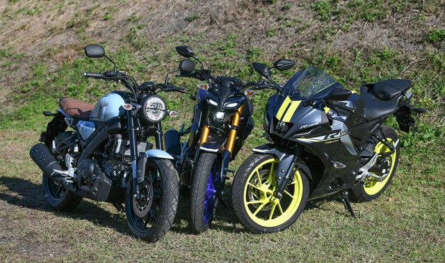 ヤマハ XSR125（左）　価格：50万6000円　ヤマハ MT-125（中央）　価格：49万5000円　ヤマハ YZF-R125（右）　価格：51万7000円～　昨年発売となったヤマハ自慢の3兄弟。エンジンと基本骨格を共通させることで、若者やビギナーにも手が届く手頃なお値段を実現した