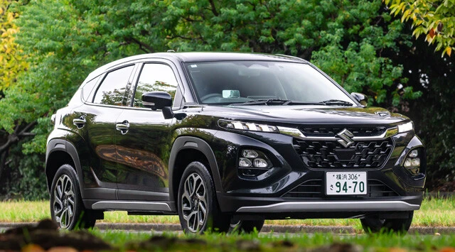 スズキ フロンクス 価格:254万1000~282万7000円 高級感が漂うフロンクスは世界70ヵ国以上で販売されるグローバルモデル。クセの強いフロントマスクは中毒性アリ!