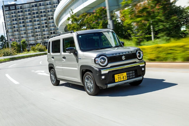 【大本命⑤】スズキ ハスラー　2024年上半期の軽新車販売ランキングで3位に入った人気カー。車両値引き目標12万円。納期2～4ヵ月。下取り価格の予想はAランク