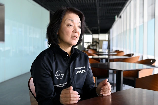 本廣好枝(もとひろ・よしえ):1985年、日産自動車株式会社に入社。アジア太平洋地域を中心に海外営業を担当し、インド日産株式会社の社長を経て、2019年に日産自動車大学校の学長に就任