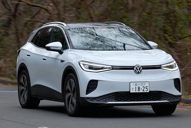 フォルクスワーゲン「ID.4」　フォルクスワーゲン初となるSUVタイプのEVとして鳴り物入りで登場。しかし、テスラやBYDの後塵を拝す……