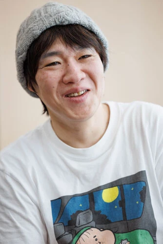 新しい愛車や車中泊の魅力などについてたっぷり語ってくれた小田原先生