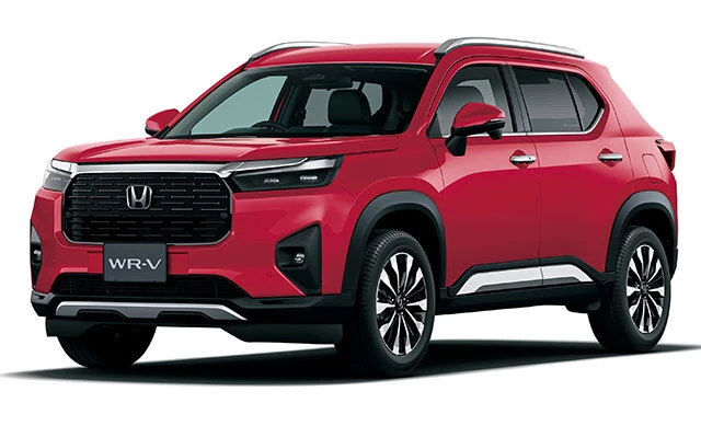 ホンダ「WR-V」価格 209万8800~248万9300円。3月22日に正式発売のホンダの新しいコンパクトSUV。ボディは全長4325㎜×全幅1790㎜×全高1650㎜と堂々のサイズ