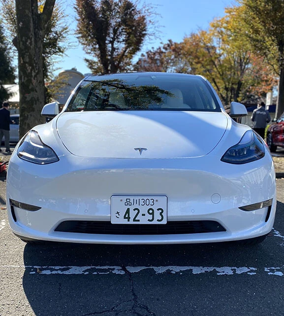 「地球上で最も売れているクルマ」とテスラが発表したモデルY。値下げが功を奏し昨年の世界販売で120万台超を記録