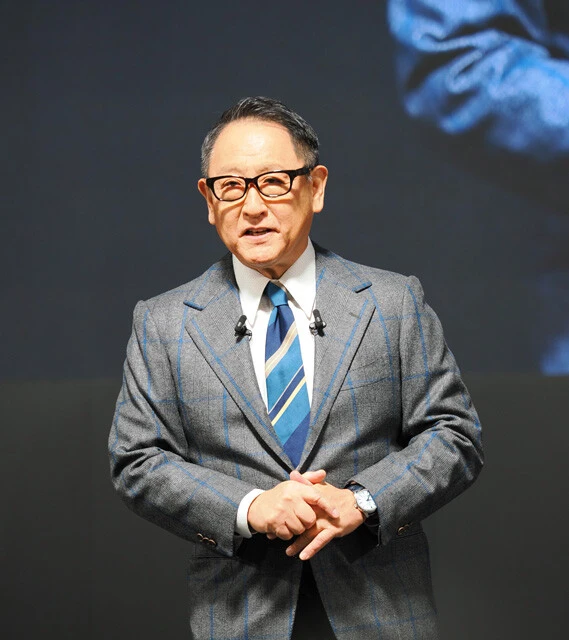 トヨタ自動車 豊田章男会長 昨年、トヨタの社長も自工会の会長も退いた豊田氏。今年はモリゾウとして、クルマ好きに新年の挨拶を行なった