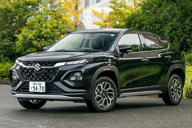 【第8位】スズキ「フロンクス」昨年10月16日に発売となったスズキの小型SUV・フロンクス。世界70以上の国と地域で販売。価格254万1000~282万7000円